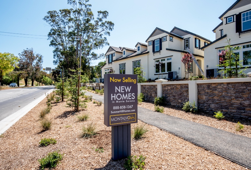 Montalvo Oaks by Summerhill Homes Signage 5