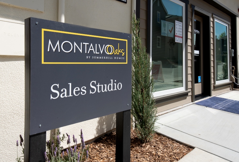 Montalvo Oaks by Summerhill Homes Signage